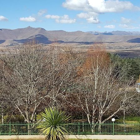 Mt Horeb Manor Clarens Bagian luar foto