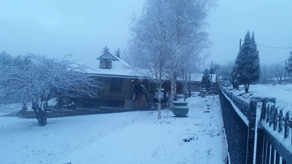 Mt Horeb Manor Clarens Bagian luar foto